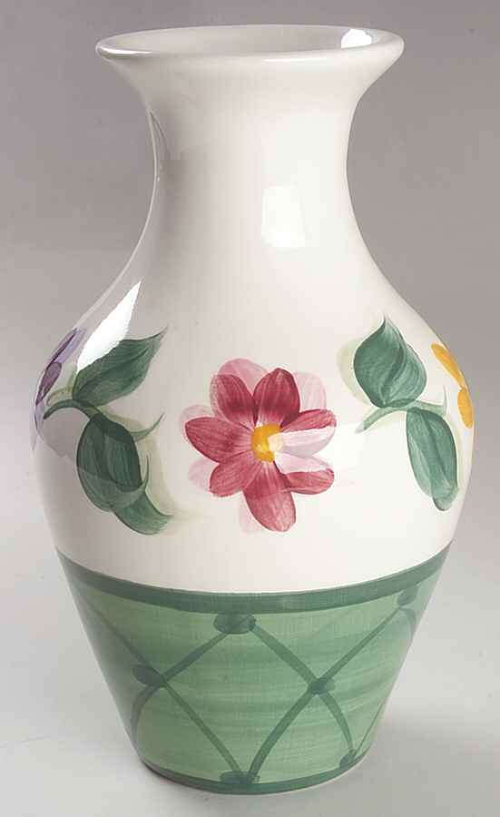 Daisy Chain 10" Vase by Gail Pittman-1