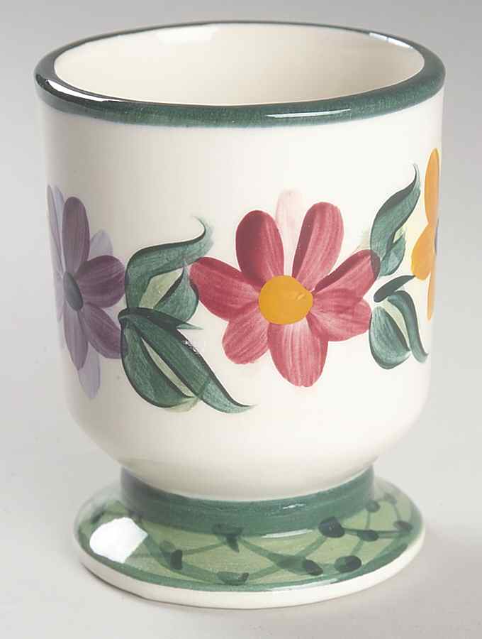 Daisy Chain China Bathroom Tumbler by Gail Pittman-1