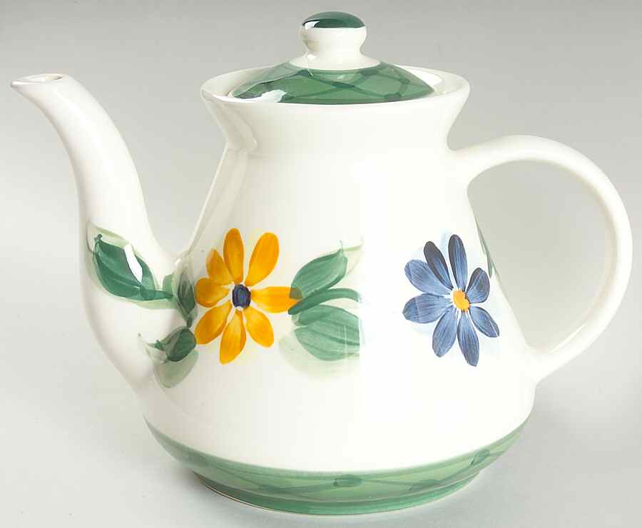 Daisy Chain Teapot & Lid by Gail Pittman-1