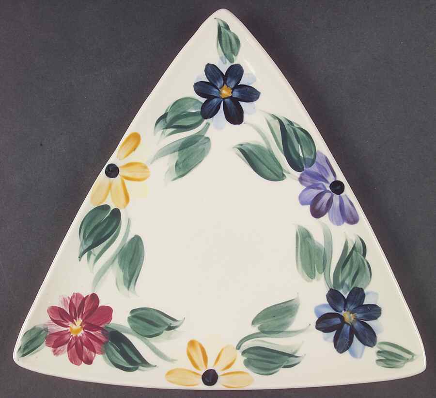 Daisy Chain Triangular Salad Plate by Gail Pittman-1