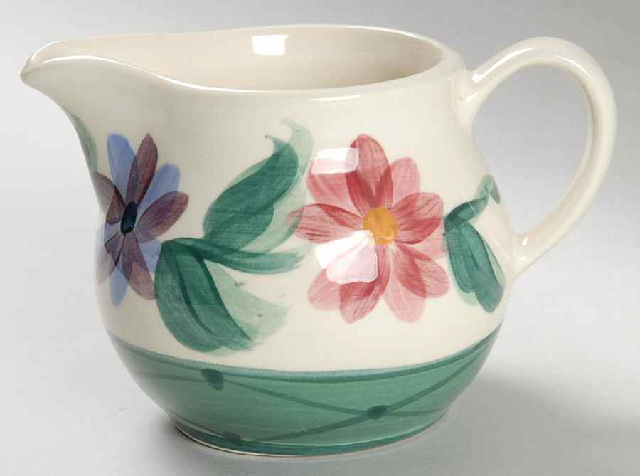 Daisy Chain Creamer by Gail Pittman-1