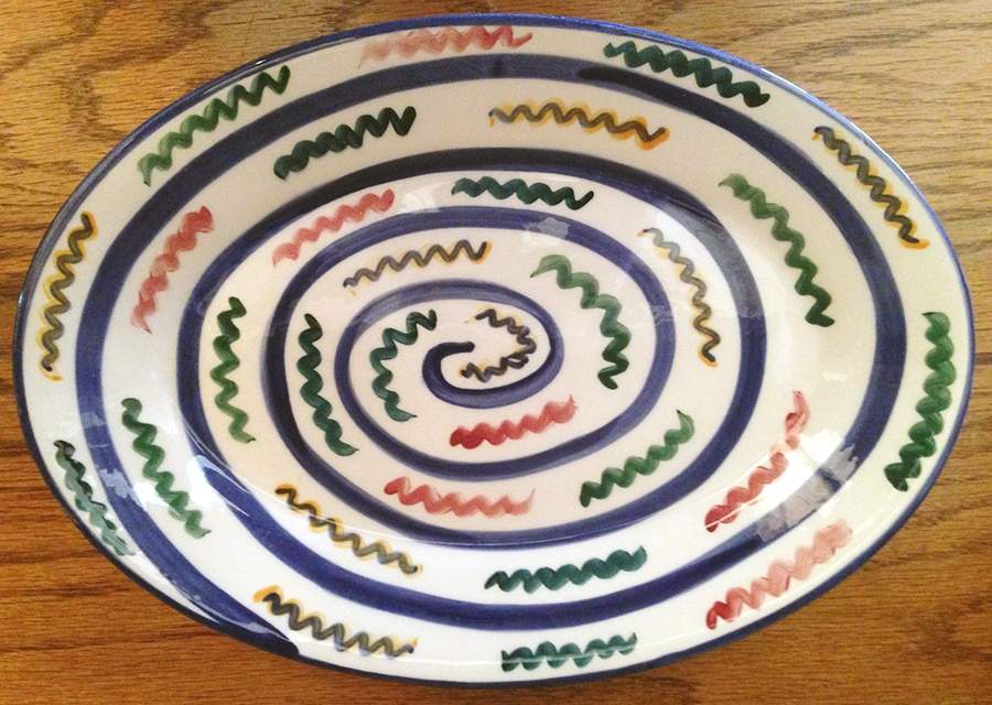 Zig Zag 11" Oval Serving Platter by Gail Pittman-1