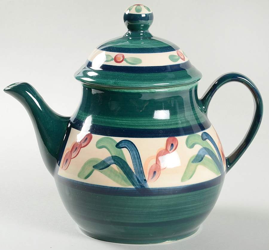 Juniper Teapot & Lid by Gail Pittman-1
