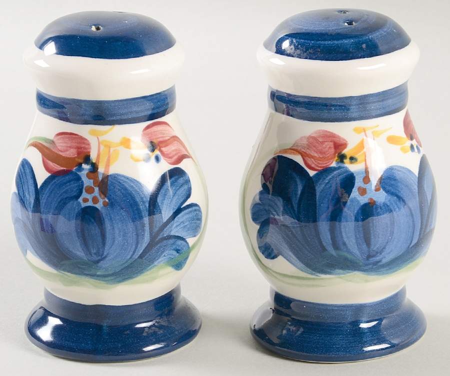 Overstreet Salt & Pepper Set by Gail Pittman-1