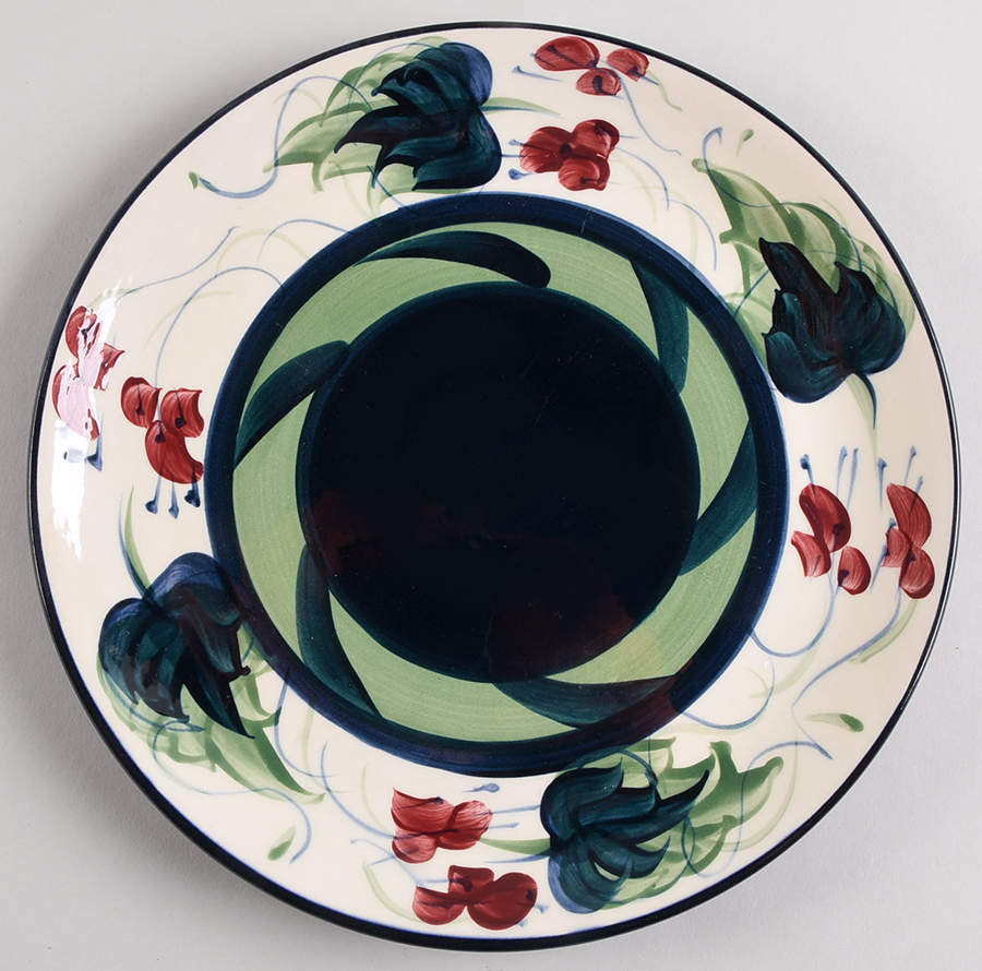 Grapevine Green Dinner Plate by Gail Pittman-1