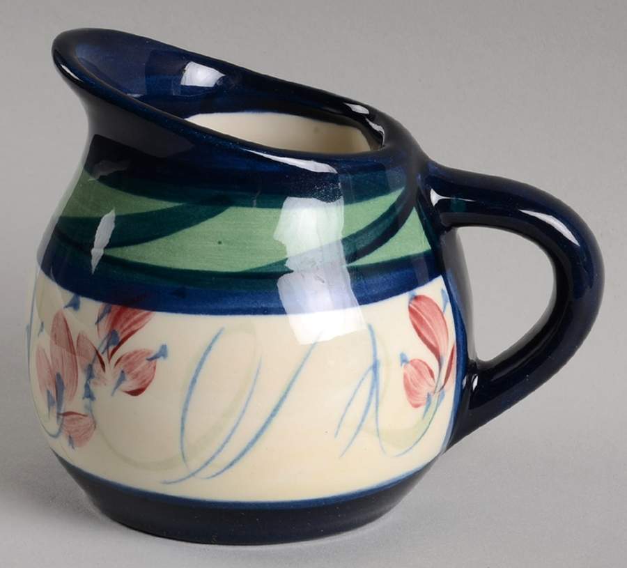 Grapevine Green Creamer by Gail Pittman-1