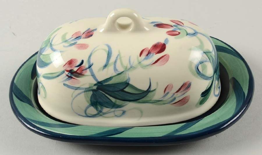 Grapevine Green 1/4 Lb Covered Butter by Gail Pittman-1