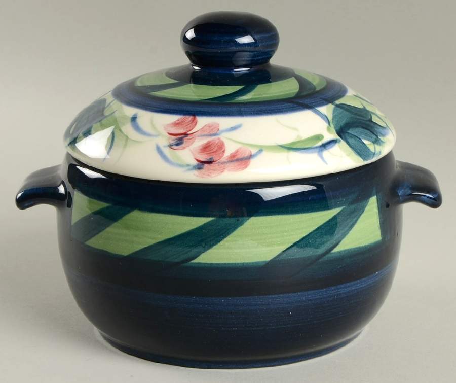 Grapevine Green Individual Casserole & Lid by Gail Pittman-1