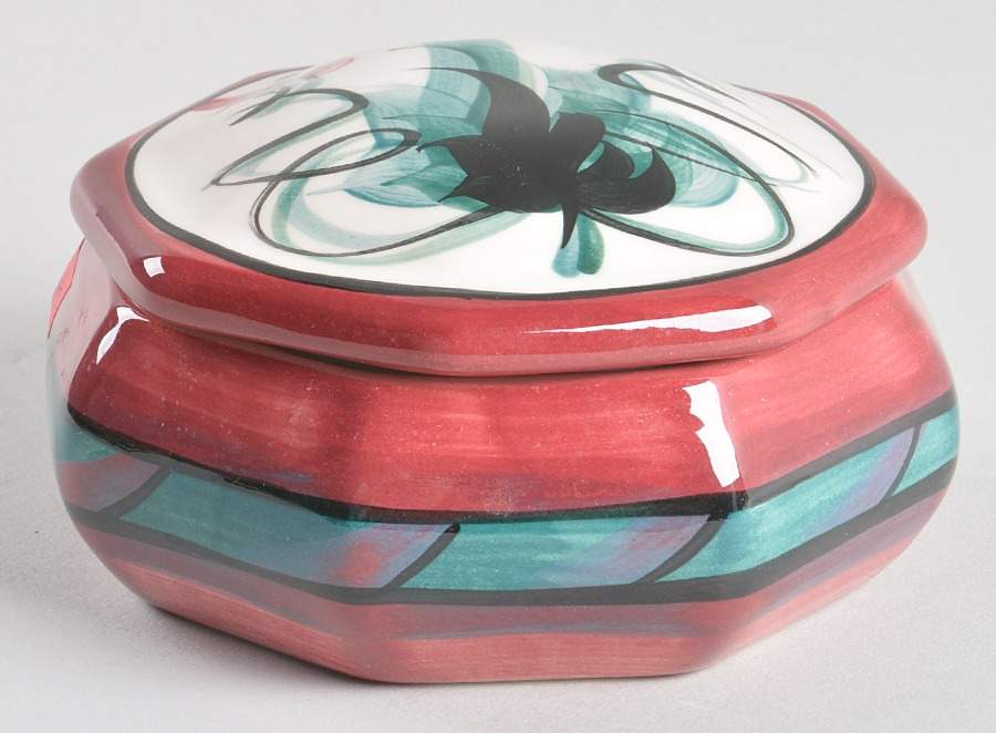 Red Grapevine Ring Box & Lid by Gail Pittman-1