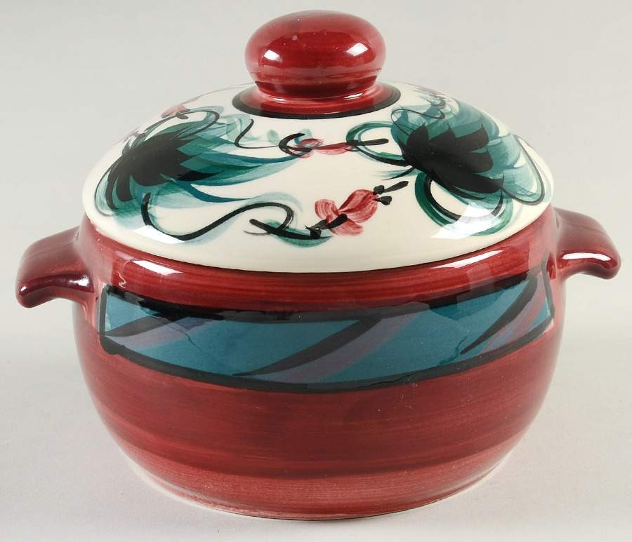 Red Grapevine Individual Casserole & Lid by Gail Pittman-1
