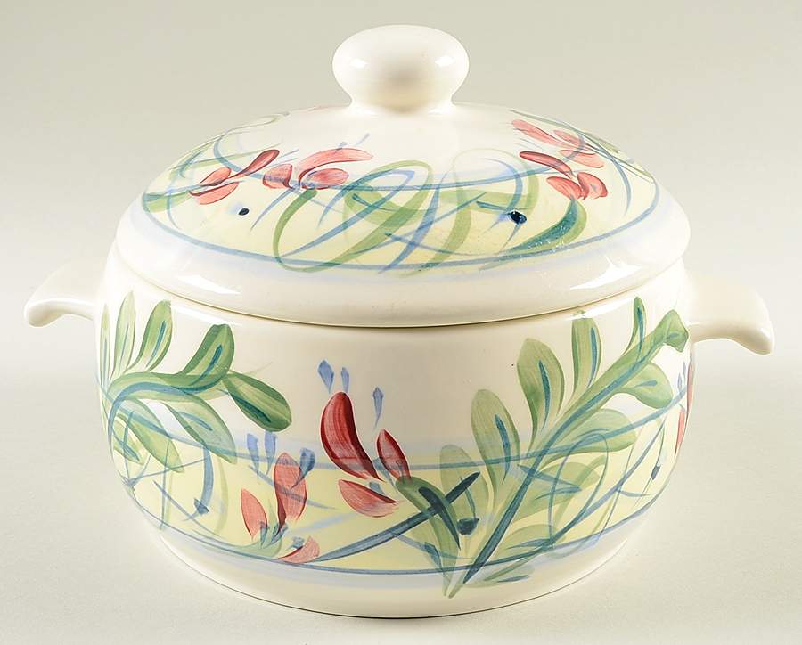 Maypop 2.5 Qt Round Covered Casserole by Gail Pittman-1