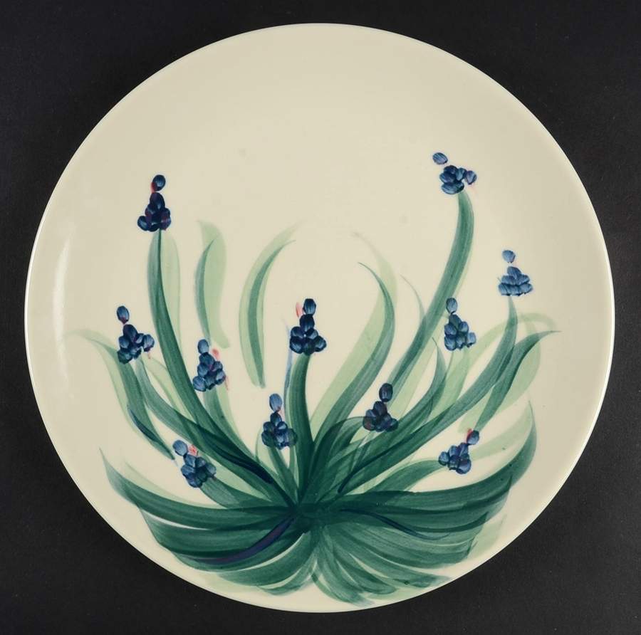 Splendor Dinner Plate by Gail Pittman-1