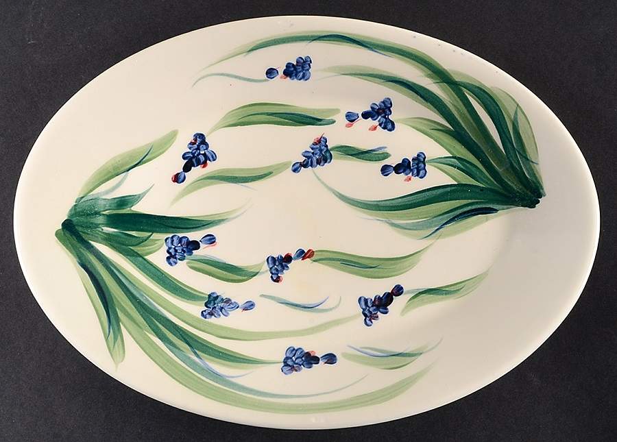 Splendor 11" Oval Serving Platter by Gail Pittman-1