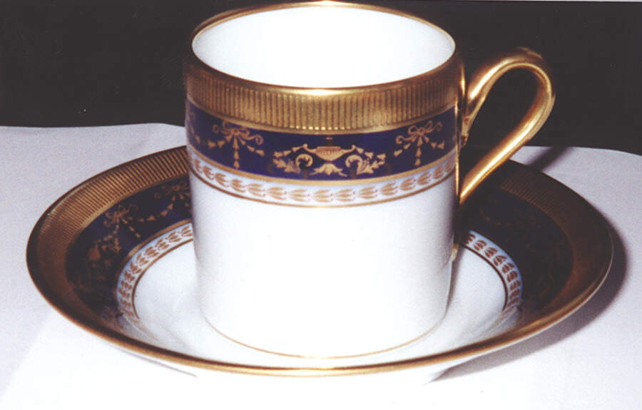 GIN102 Flat Demitasse Cup & Saucer Set by Ginori 1735-1