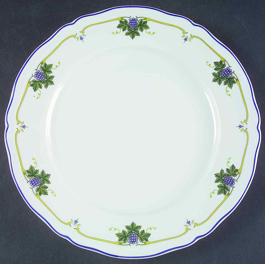 Uva Dinner Plate by Ginori 1735-1