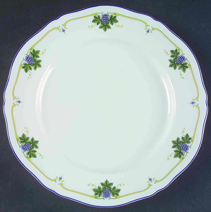 Uva Dinner Plate by Ginori 1735-1