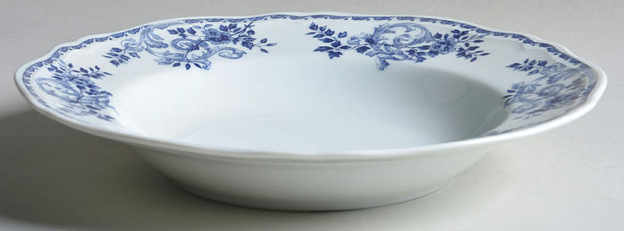 Rinascimentale Large Rim Soup Bowl by Ginori 1735-1