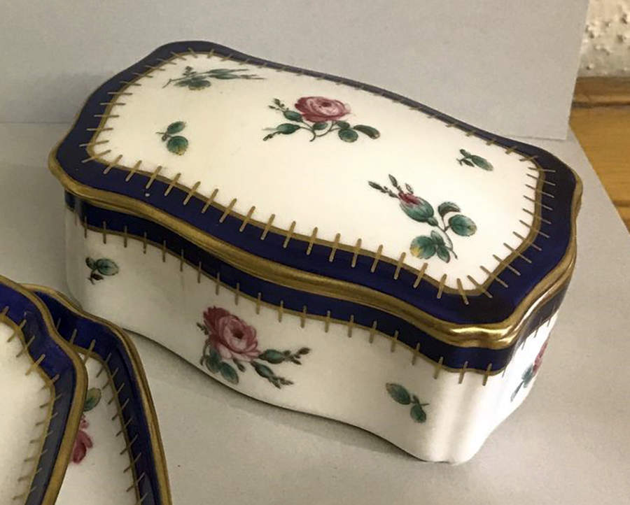 Principessa Rosa Cigarette Box & Lid by Ginori 1735-1