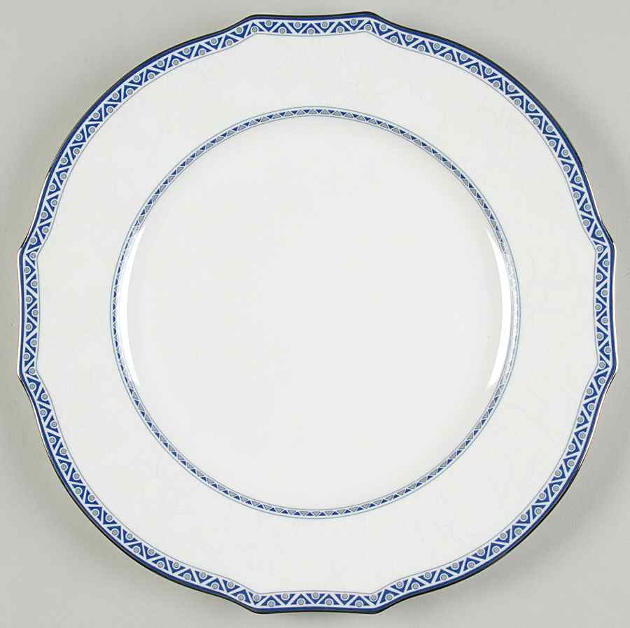 Jasmine Dinner Plate by Ginori 1735-1