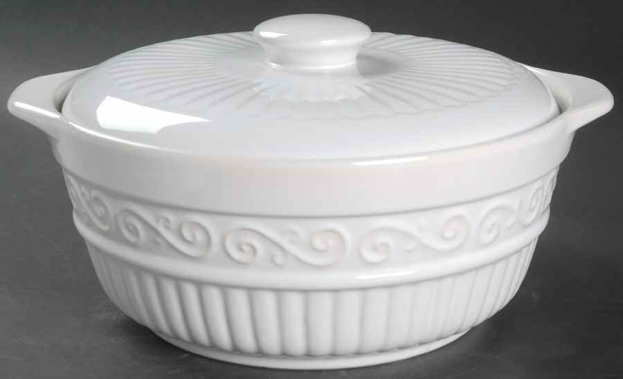 Claremont (No Trim) 2 Qt Round Covered Casserole by Gibson Designs-1
