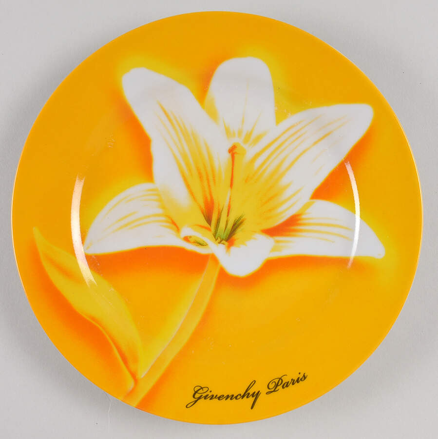 Parfums Salad Plate by Givenchy-1
