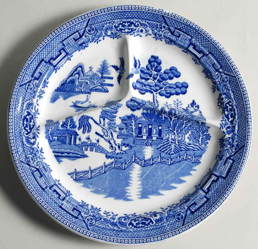 Willow Blue (Restaurant) Grill Plate by Globe Pottery (England)-1