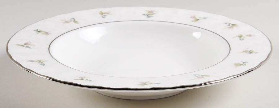 Lady Anne 8" Soup/Pasta Bowl by Gorham-1