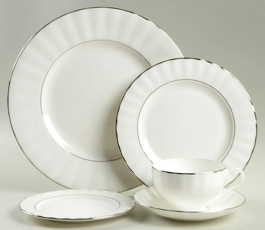 Grand Manor Platinum 5 Piece Place Setting by Gorham-1