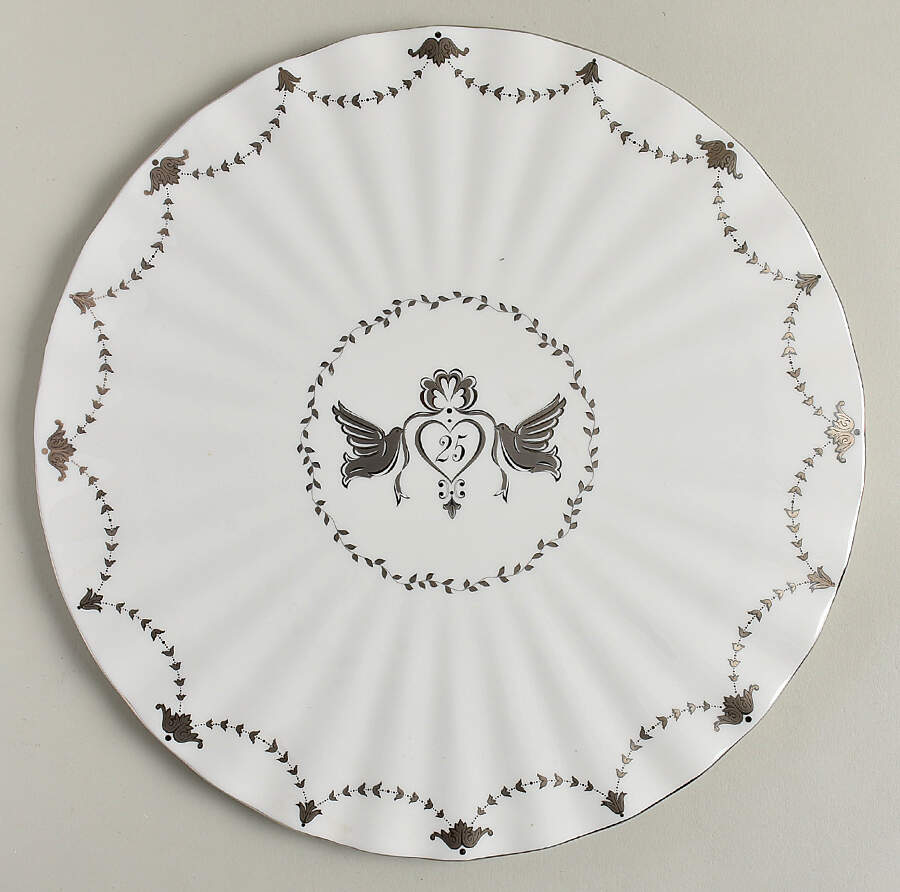 Grand Manor Platinum Cake Plate by Gorham-1