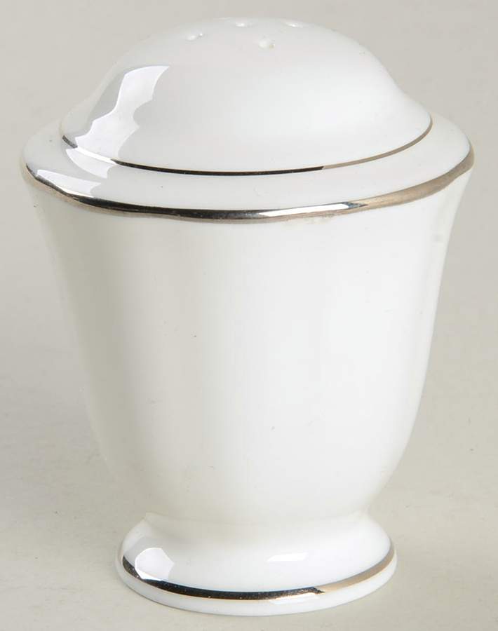 Grand Manor Platinum Pepper Shaker by Gorham-1