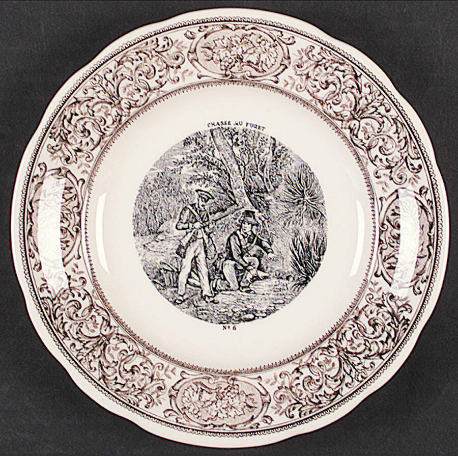 GIE9 Salad Plate by Faiencerie De Gien-1