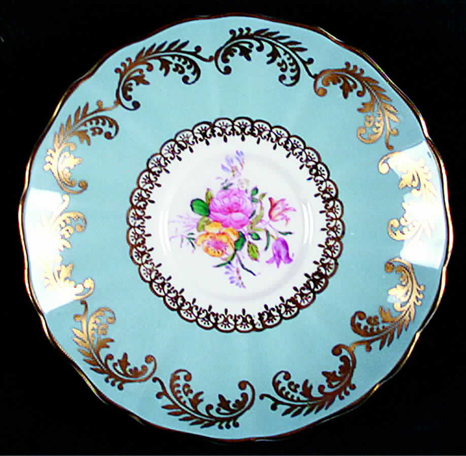 B425 Saucer by Grosvenor-1
