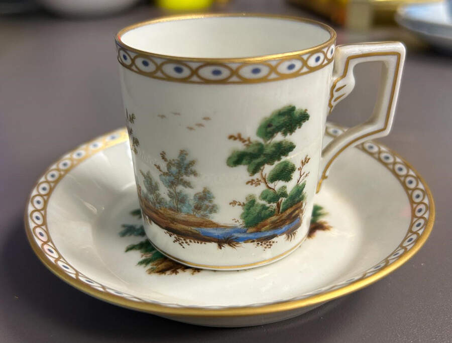 GIN117 Flat Demitasse Cup & Saucer Set by Ginori 1735-1