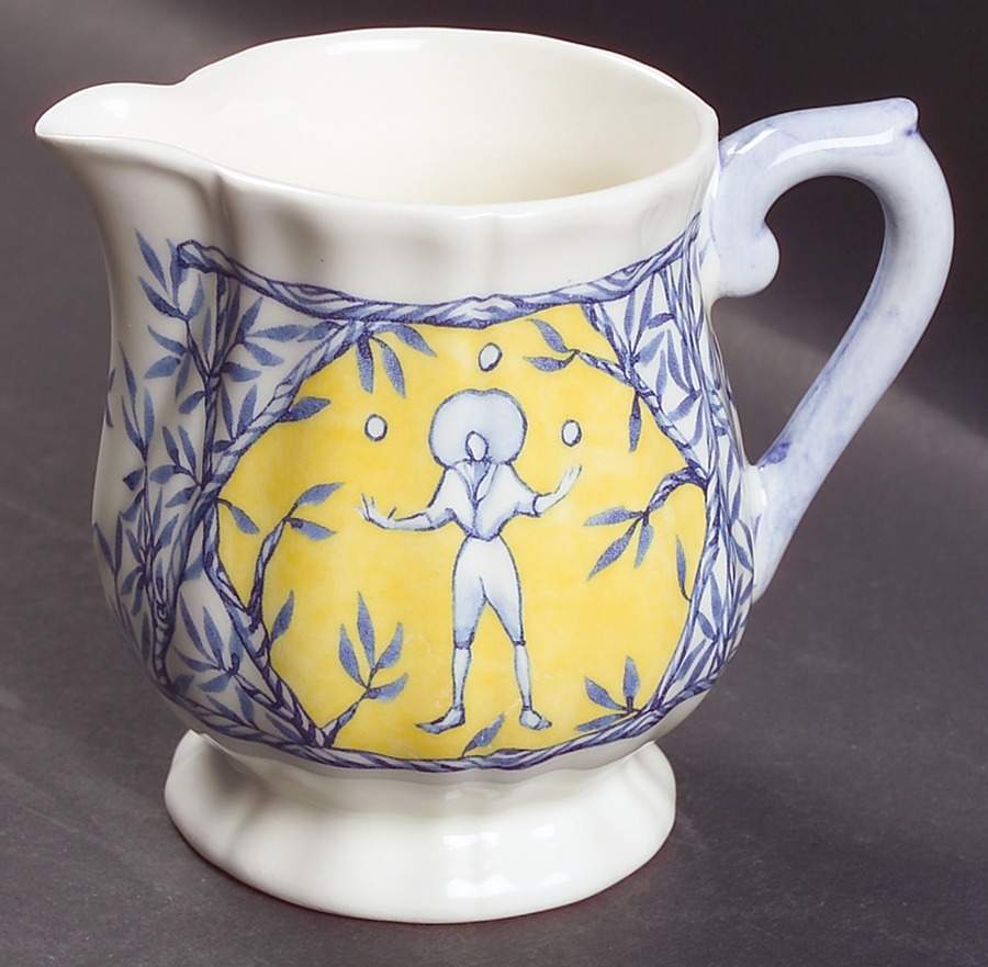 Baladins Creamer by Faiencerie De Gien-1