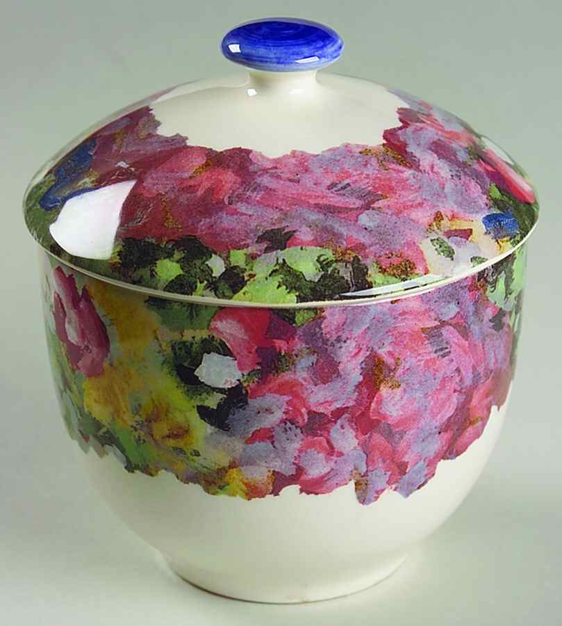 Chaise Bleu Sugar Bowl & Lid by Faiencerie De Gien-1