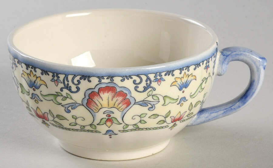 Marie Louise Flat Cup by Faiencerie De Gien-1