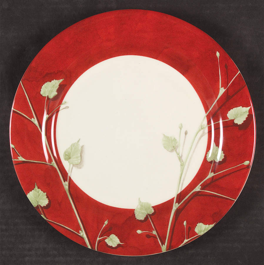 Tilleul Dinner Plate by Faiencerie De Gien-1