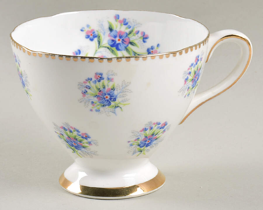 Forget-Me-Not Footed Cup by Gladstone-1