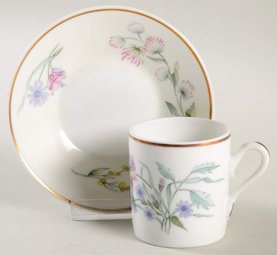 Maveta Flat Demitasse Cup & Saucer Set by Ginori 1735-1