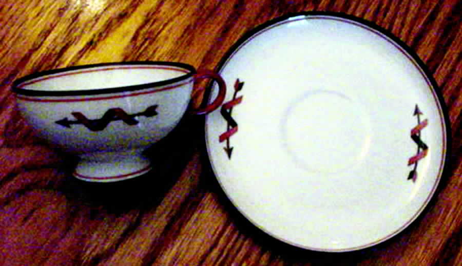 GIN127 Footed Cup & Saucer Set by Ginori 1735-1