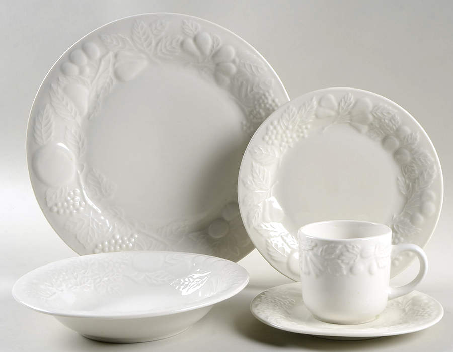 Fruit 40 Piece Estate Set by Gibson Designs-1
