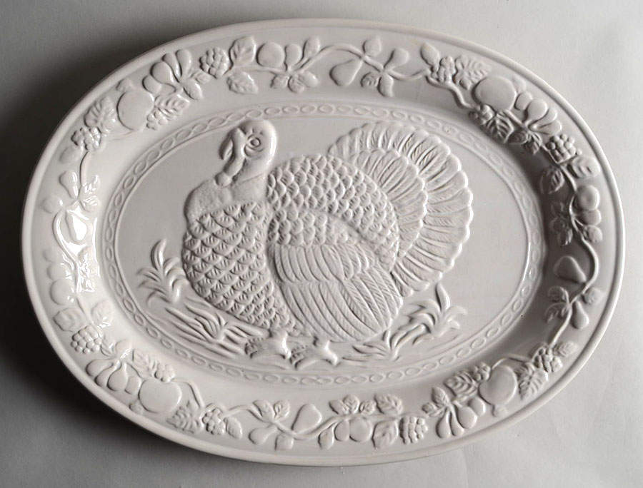 Fruit 18" Oval Serving Platter by Gibson Designs-1