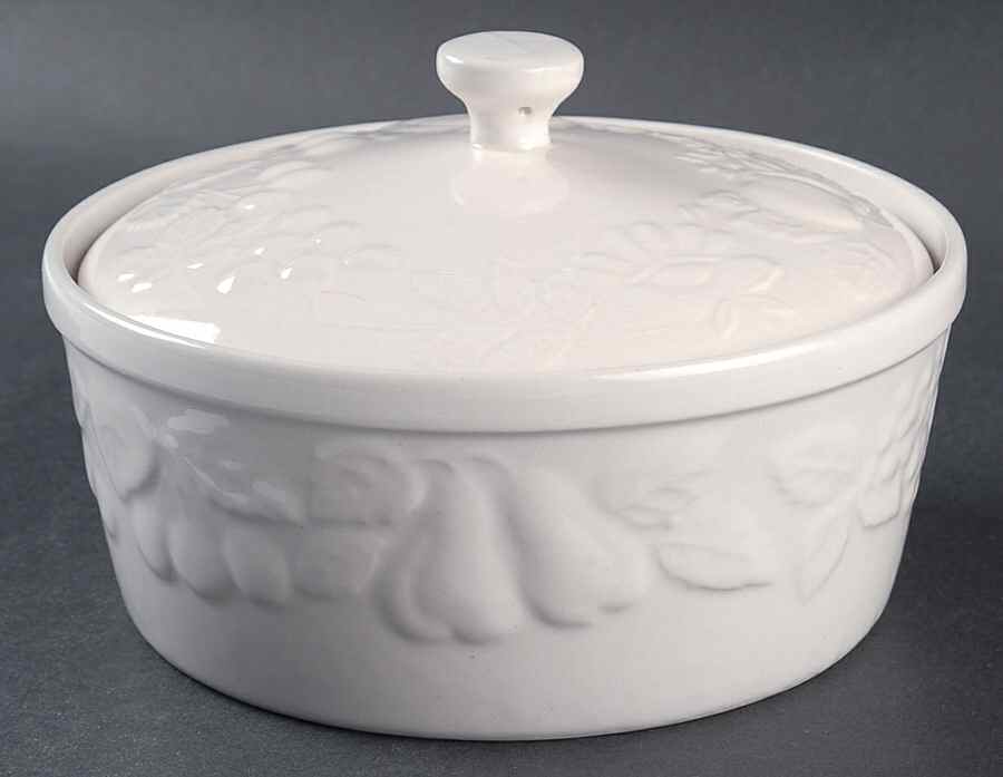 Fruit 2 Pt Round Covered Casserole by Gibson Designs-1