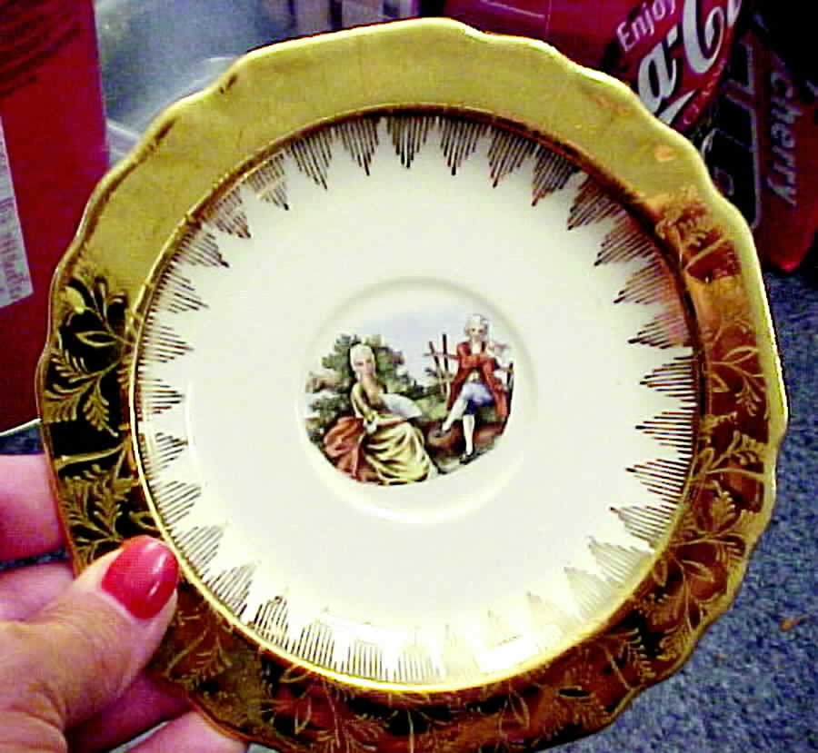 GEO309 Saucer by WS George-1