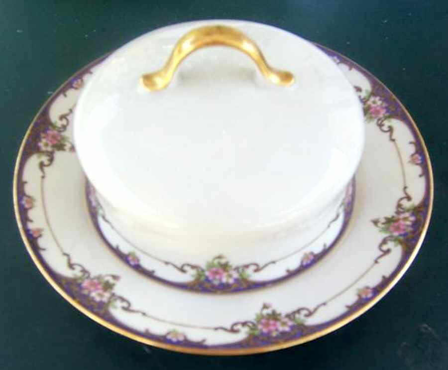 GUE397 Round Covered Butter by WM Guerin-1
