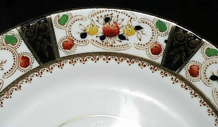 1543 Saucer by Gladstone-1