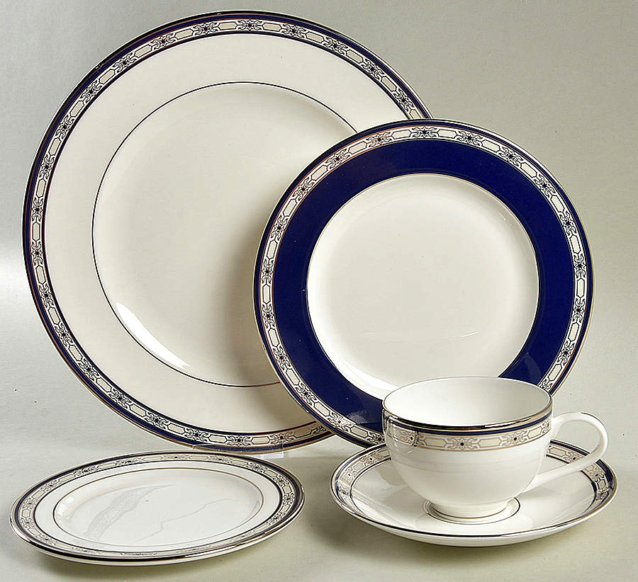 Newport Palace (Fine China, Made in USA) 5 Piece Place Setting by Gorham-1