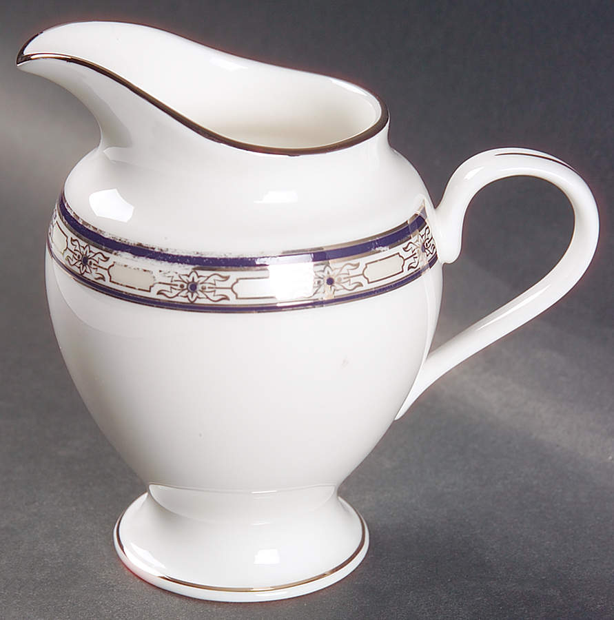 Newport Palace (Fine China, Made in USA) Creamer by Gorham-1