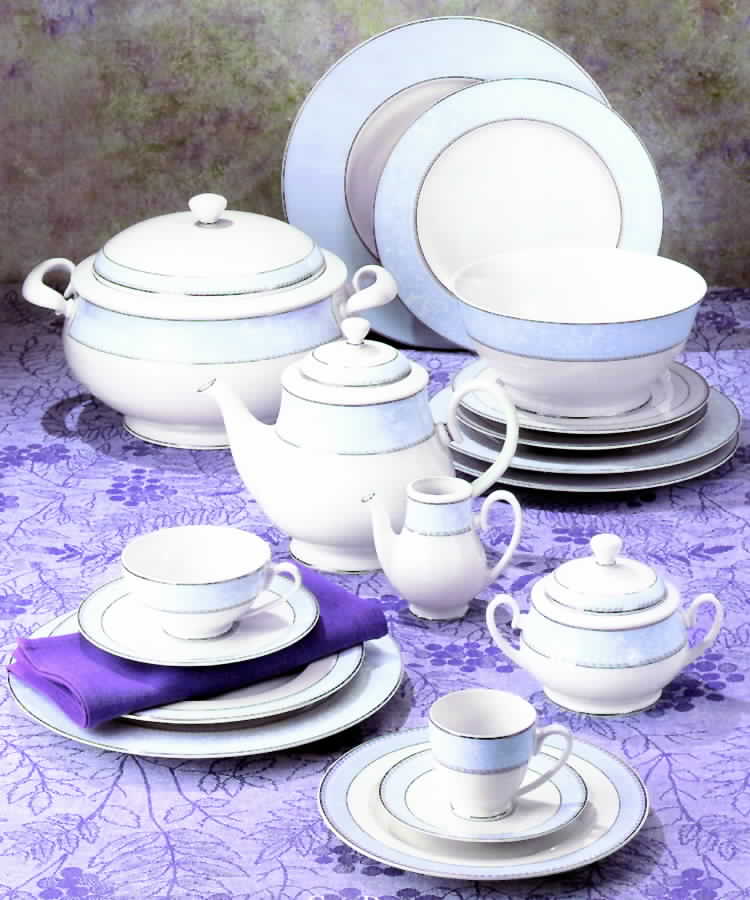 Andromede Dinner Plate by Guy Degrenne-1