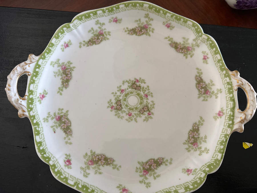 GUE417 Handled Cake Plate by WM Guerin-1